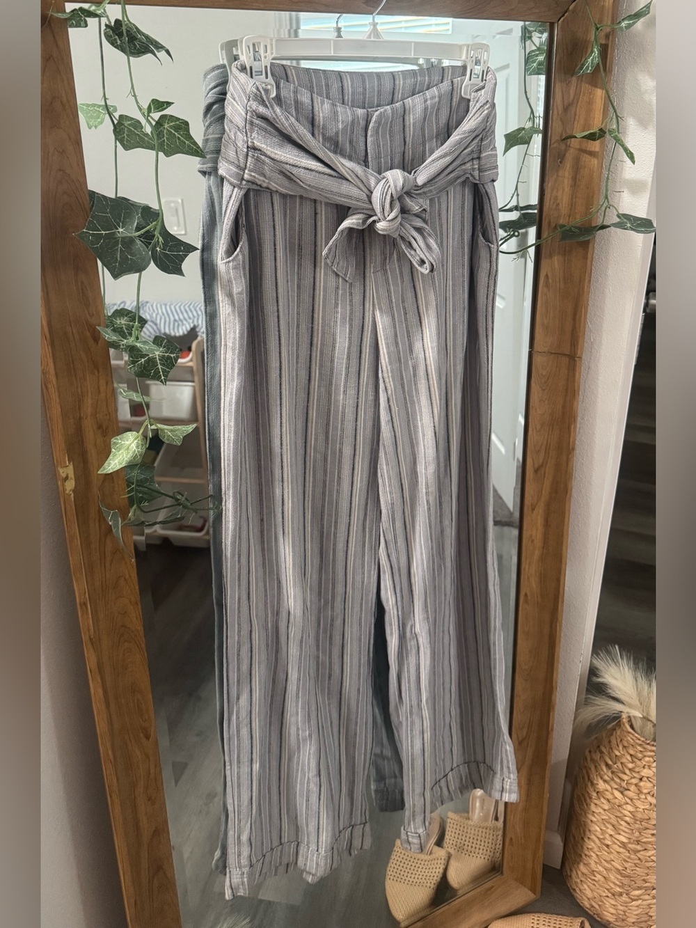 FREE PEOPLE Linen Striped Wide Leg Fold Over Pants - Picture 4 of 7